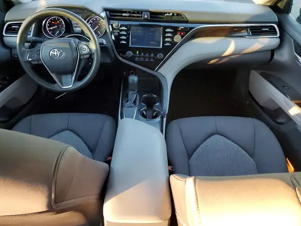4T1B11HK0JU642872 2018 TOYOTA CAMRY - Image 8