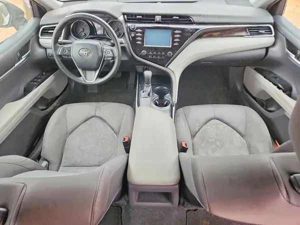 4T1B11HK0JU644847 2018 TOYOTA CAMRY - Image 8