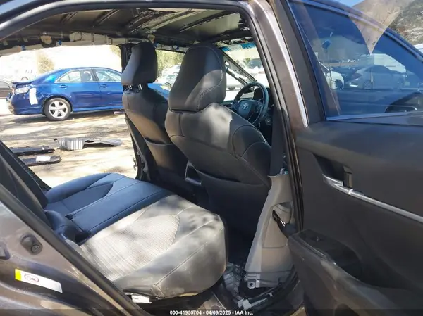 4T1B11HK0JU646985 2018 TOYOTA CAMRY - Image 8
