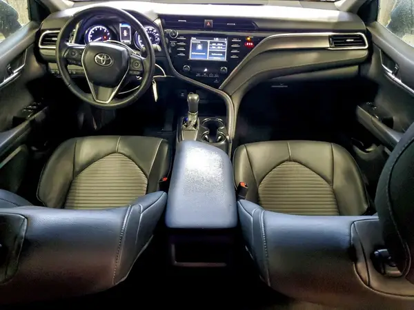 4T1B11HK0JU657145 2018 TOYOTA CAMRY - Image 8