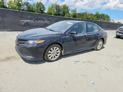 4T1B11HK0JU657775 2018 TOYOTA CAMRY