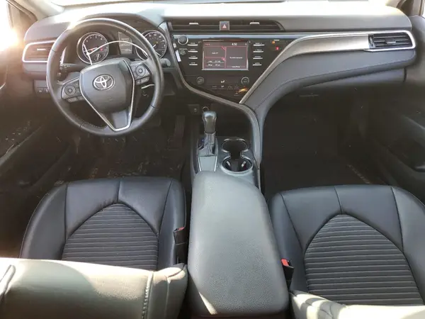 4T1B11HK0JU659669 2018 TOYOTA CAMRY - Image 8