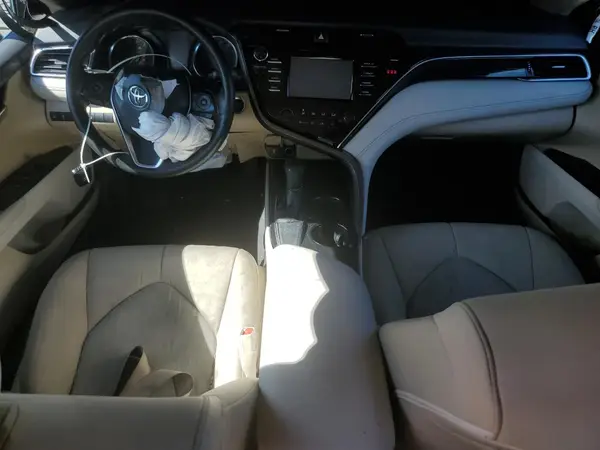 4T1B11HK0JU662250 2018 TOYOTA CAMRY - Image 8