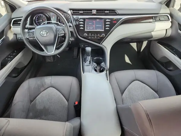 4T1B11HK0JU665195 2018 TOYOTA CAMRY - Image 8