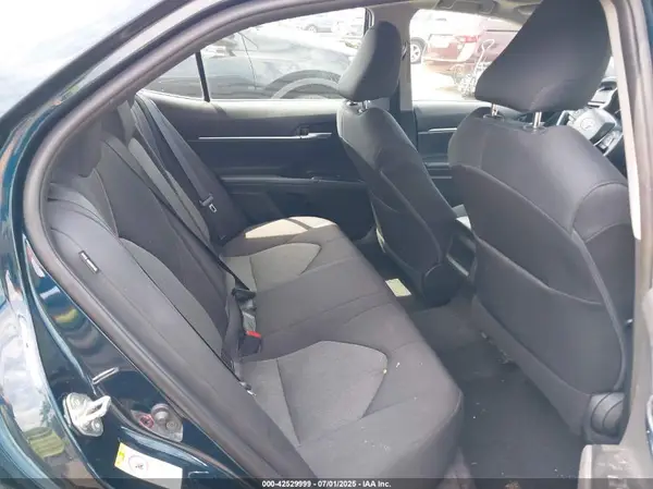 4T1B11HK0JU666685 2018 TOYOTA CAMRY - Image 8
