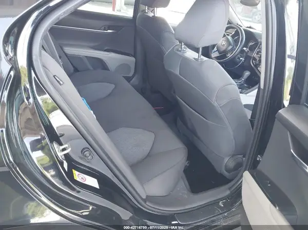 4T1B11HK0JU670512 2018 TOYOTA CAMRY - Image 8