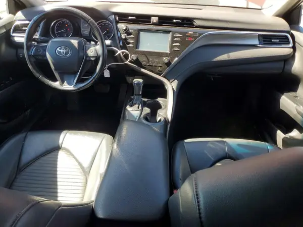 4T1B11HK0JU673412 2018 TOYOTA CAMRY - Image 8