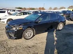 4T1B11HK0JU675631 2018 TOYOTA CAMRY