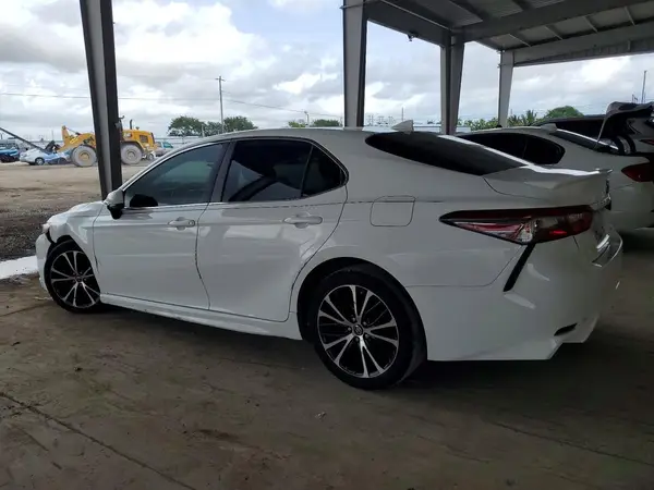 4T1B11HK0KU163921 2019 TOYOTA CAMRY - Image 2