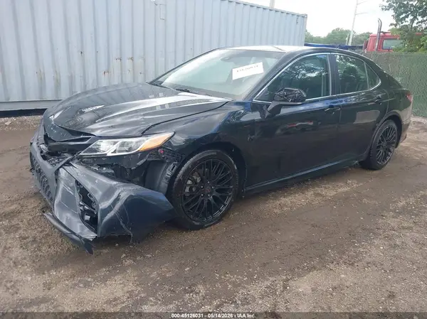 4T1B11HK0KU164082 2019 TOYOTA CAMRY - Image 2