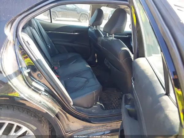 4T1B11HK0KU167290 2019 TOYOTA CAMRY - Image 8