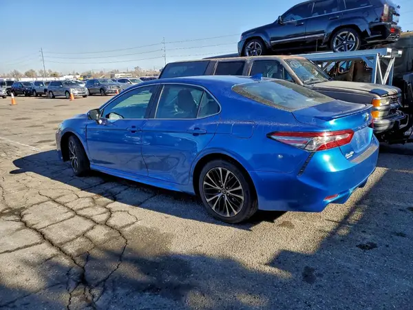 4T1B11HK0KU167970 2019 TOYOTA CAMRY - Image 2