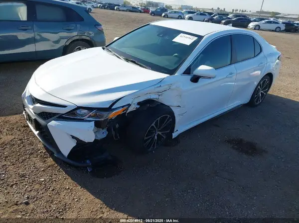 4T1B11HK0KU169346 2019 TOYOTA CAMRY - Image 2