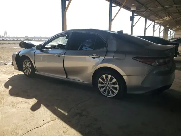 4T1B11HK0KU170044 2019 TOYOTA CAMRY - Image 2
