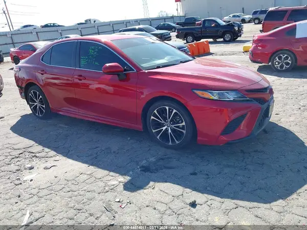 4T1B11HK0KU171081 2019 TOYOTA CAMRY - Image 1