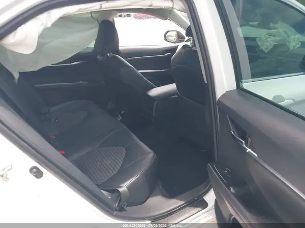 4T1B11HK0KU172344 2019 TOYOTA CAMRY - Image 8