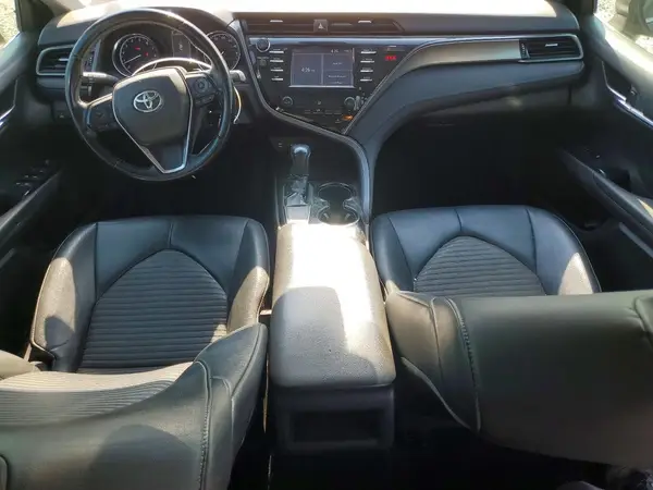 4T1B11HK0KU173283 2019 TOYOTA CAMRY - Image 8