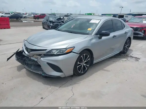 4T1B11HK0KU175518 2019 TOYOTA CAMRY - Image 2