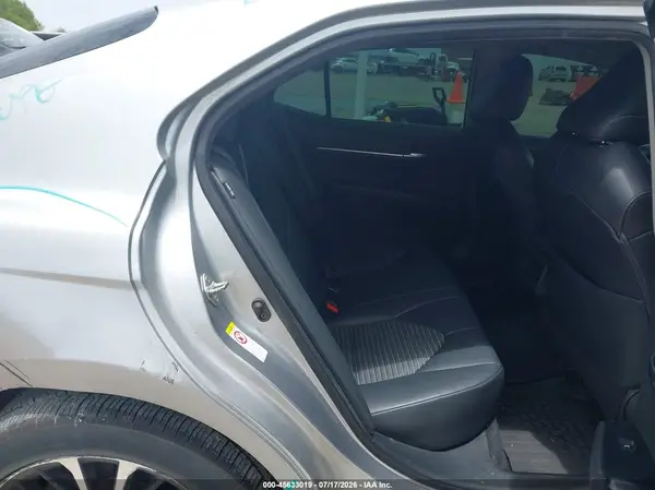 4T1B11HK0KU175518 2019 TOYOTA CAMRY - Image 8