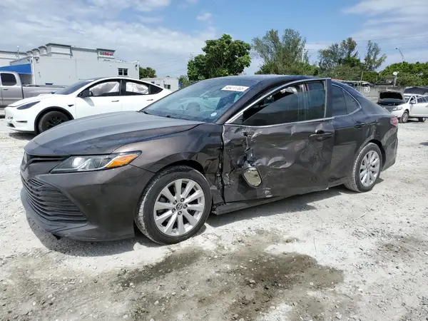 4T1B11HK0KU179052 2019 TOYOTA CAMRY - Image 1