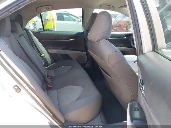 4T1B11HK0KU180265 2019 TOYOTA CAMRY - Image 8