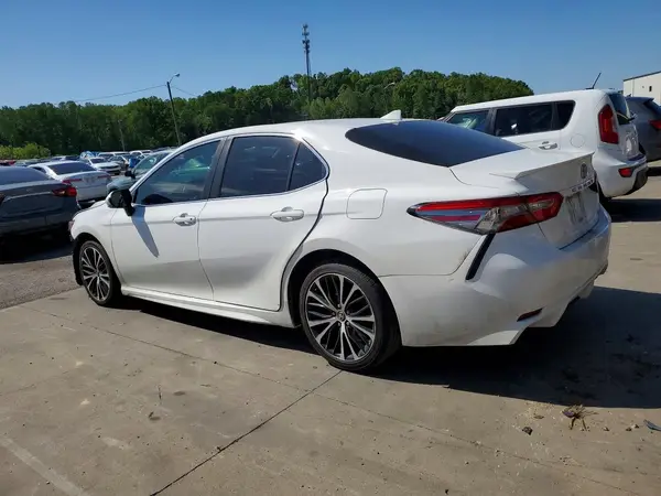 4T1B11HK0KU182825 2019 TOYOTA CAMRY - Image 2