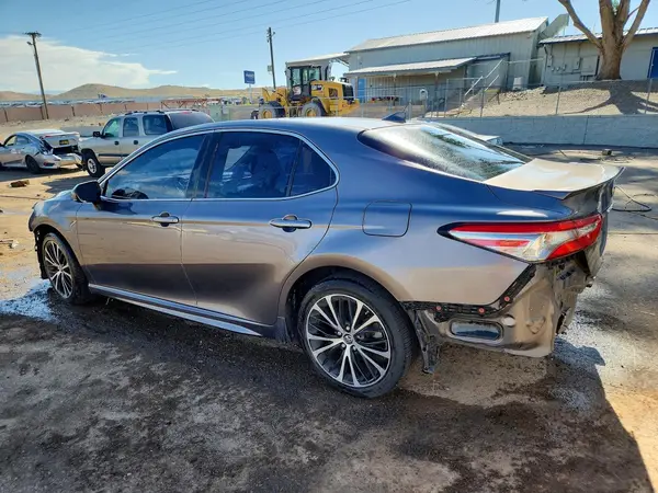 4T1B11HK0KU182985 2019 TOYOTA CAMRY - Image 2