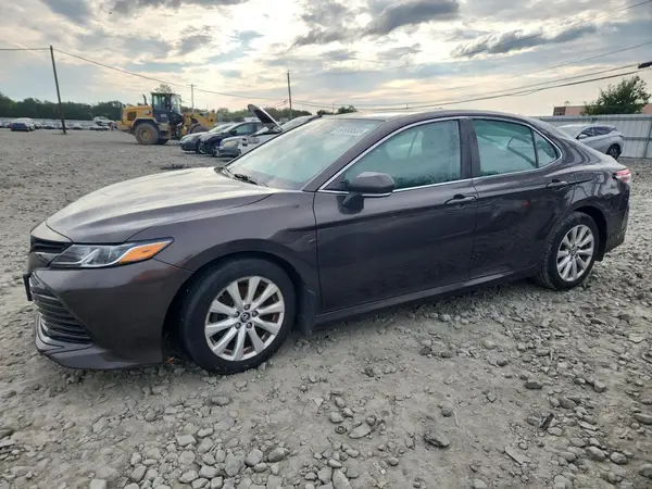 4T1B11HK0KU184185 2019 TOYOTA CAMRY - Image 1