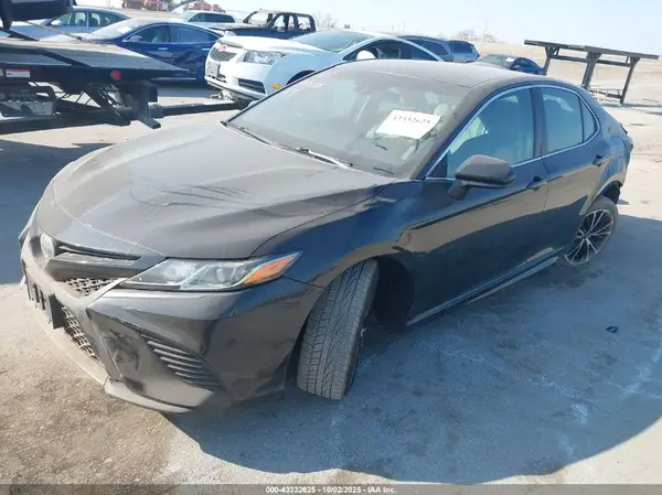 4T1B11HK0KU189791 2019 TOYOTA CAMRY - Image 2