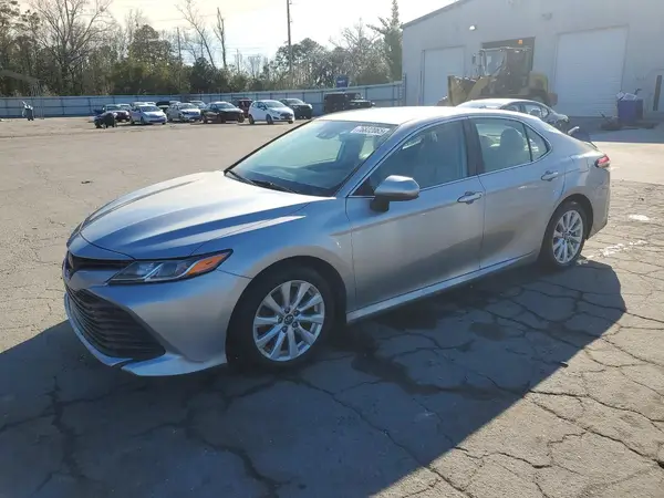 4T1B11HK0KU190343 2019 TOYOTA CAMRY - Image 1