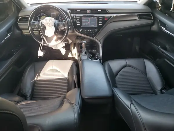 4T1B11HK0KU199902 2019 TOYOTA CAMRY - Image 8