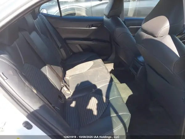 4T1B11HK0KU200255 2019 TOYOTA CAMRY - Image 8
