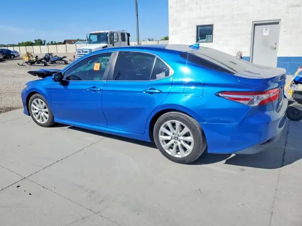 4T1B11HK0KU201745 2019 TOYOTA CAMRY - Image 2