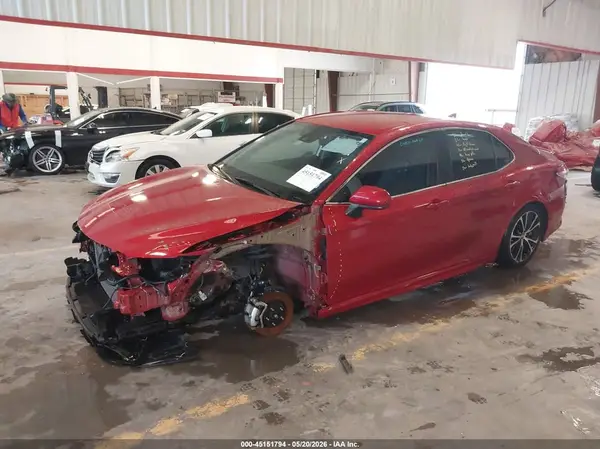 4T1B11HK0KU203608 2019 TOYOTA CAMRY - Image 2