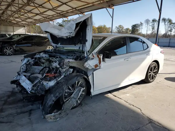 4T1B11HK0KU207724 2019 TOYOTA CAMRY - Image 1