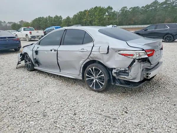4T1B11HK0KU207741 2019 TOYOTA CAMRY - Image 2