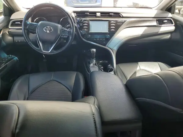 4T1B11HK0KU208842 2019 TOYOTA CAMRY - Image 8