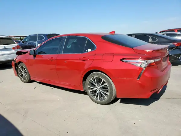 4T1B11HK0KU210574 2019 TOYOTA CAMRY - Image 2