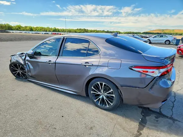 4T1B11HK0KU216598 2019 TOYOTA CAMRY - Image 2
