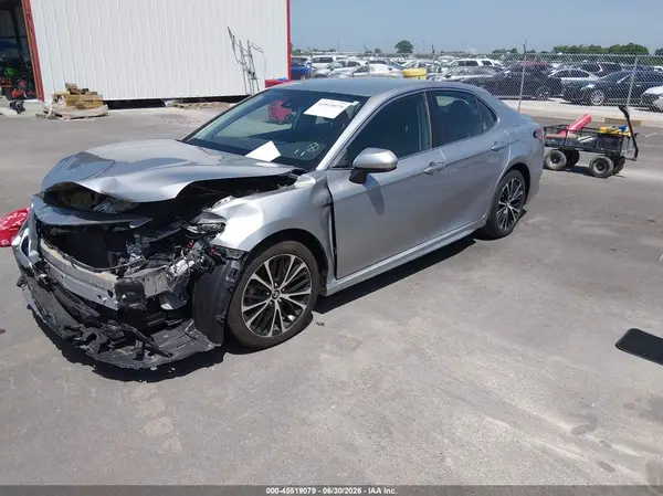 4T1B11HK0KU216777 2019 TOYOTA CAMRY - Image 2