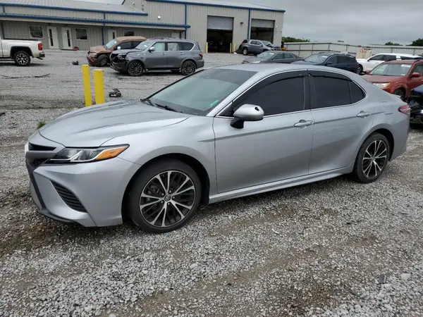 4T1B11HK0KU220876 2019 TOYOTA CAMRY - Image 1