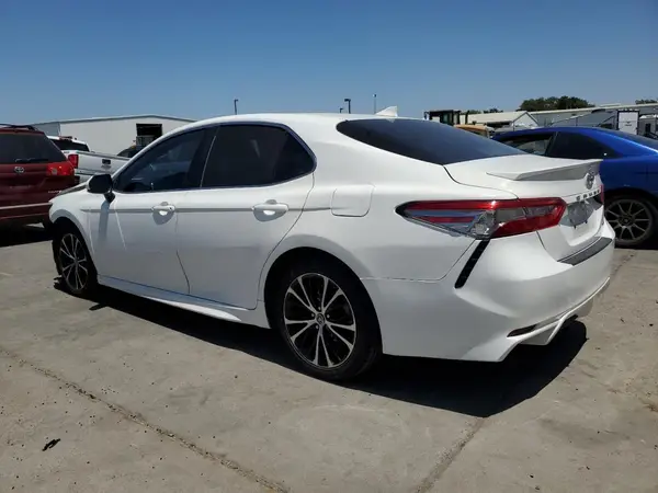 4T1B11HK0KU226662 2019 TOYOTA CAMRY - Image 2