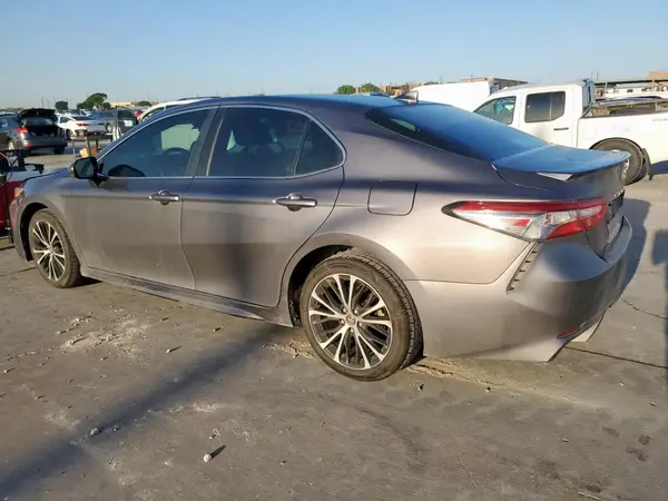 4T1B11HK0KU227245 2019 TOYOTA CAMRY - Image 2