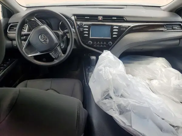 4T1B11HK0KU228363 2019 TOYOTA CAMRY - Image 8