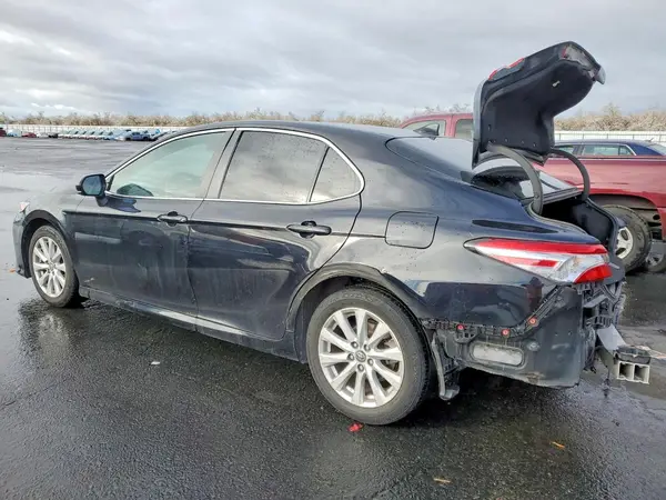 4T1B11HK0KU229190 2019 TOYOTA CAMRY - Image 2