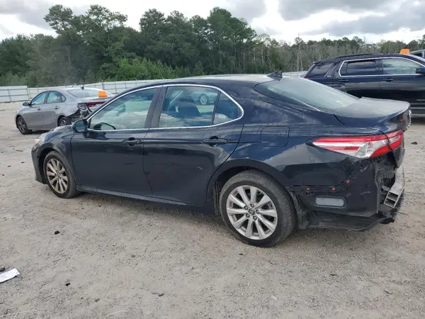 4T1B11HK0KU230517 2019 TOYOTA CAMRY - Image 2