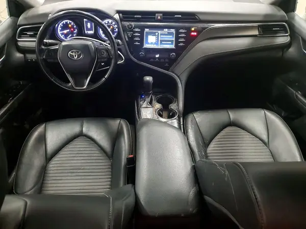 4T1B11HK0KU231957 2019 TOYOTA CAMRY - Image 8
