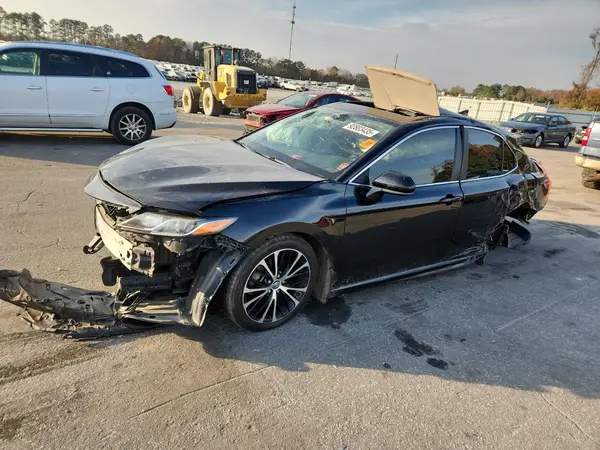 4T1B11HK0KU235197 2019 TOYOTA CAMRY - Image 1