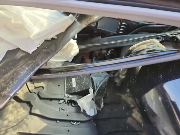 4T1B11HK0KU235197 2019 TOYOTA CAMRY - Image 8
