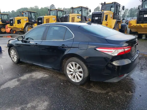 4T1B11HK0KU235278 2019 TOYOTA CAMRY - Image 2